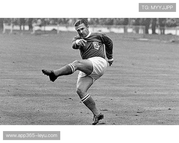 萨拉赫：埃及足球明星再创辉煌，领衔球队冲击新高